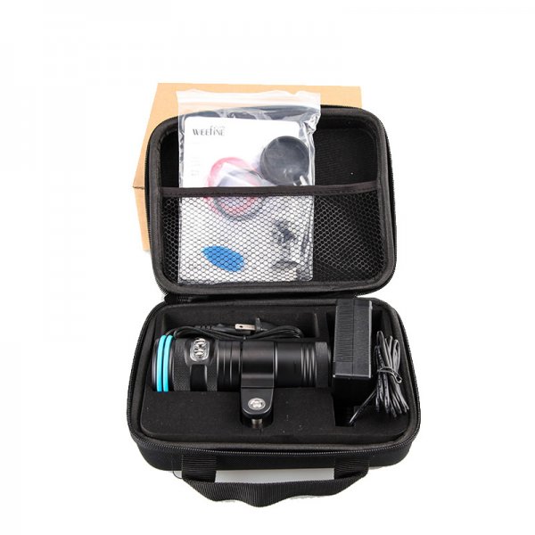 Weefine WF057 Smart Focus 3000 Auto Shut Off Focus Photo Video Light