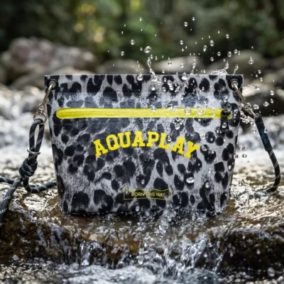 AquaPlay (安泊來) 戶外拉鍊防水斜背包