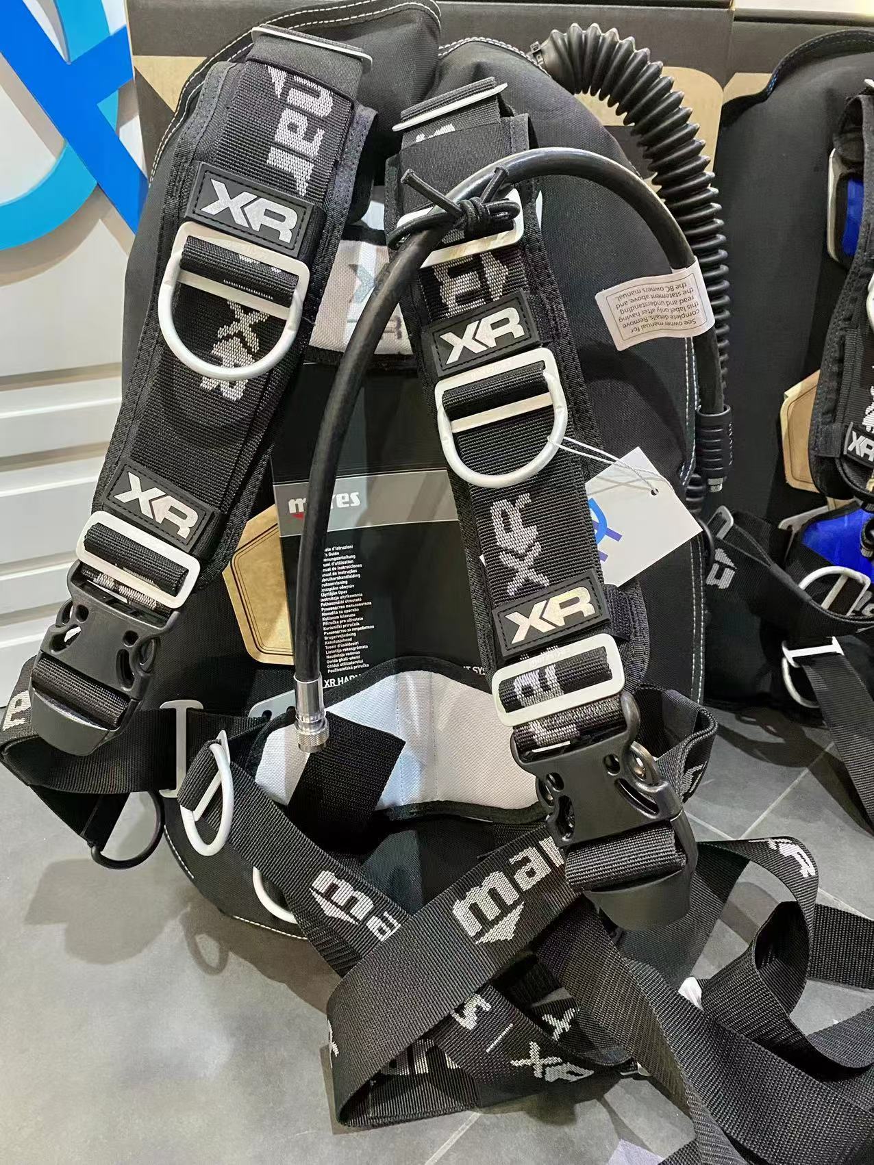 特價清貨 Mares XR-Rec Trim Back Inflate BCD